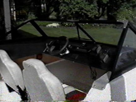 surveyor4.JPG (22516 bytes)