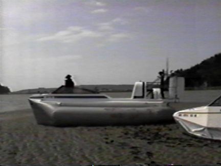 surveyor7.JPG (16099 bytes)