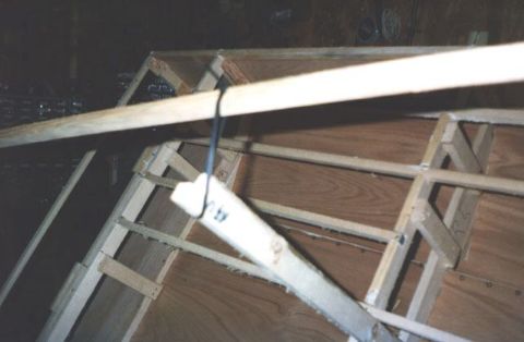 build-15.JPG (22737 bytes)