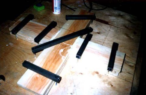 build-28.JPG (25945 bytes)