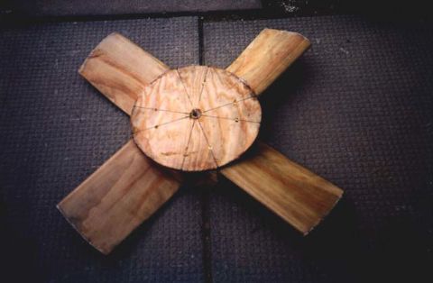 build-29.JPG (22182 bytes)