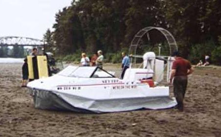 82419_01.jpg (23170 bytes)