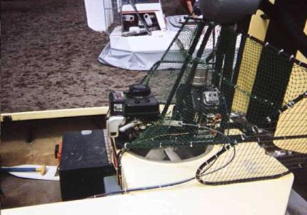 82419_09.jpg (26831 bytes)