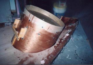 lift duct.jpg (12266 bytes)