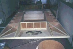 J07.jpg (22910 bytes)